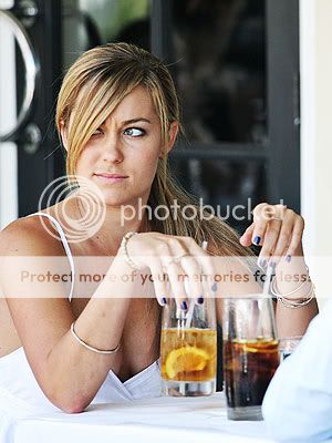 Lauren Conrad#39;s dark blue lauren conrad nails. Lauren Conrad#39;s dark blue